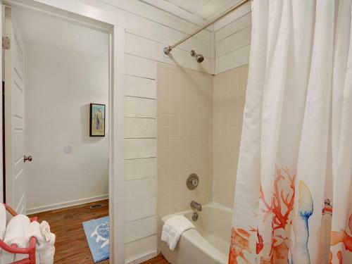 Heated Pool Access Flex Cancelation Wonderful Tybee Beach House