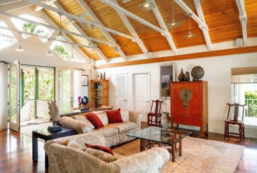 Makana Akua Haena Home