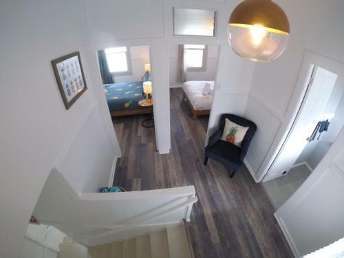 New - Pineapple Loft - Entire House Downtown Hilo