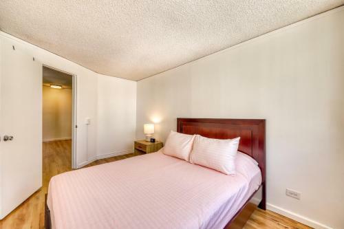 Tradewinds Plaza 801