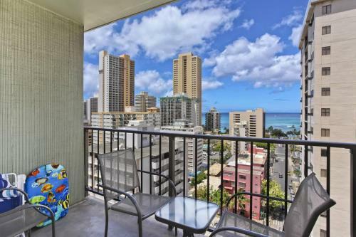 Waikiki Park Heights #1511