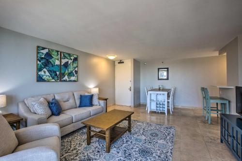 Resort Condo With Views, 1 Block To Beach And Zoo!
