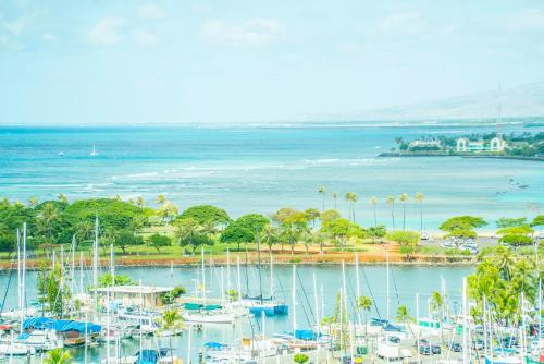 Ilikai Hotel (ia04)