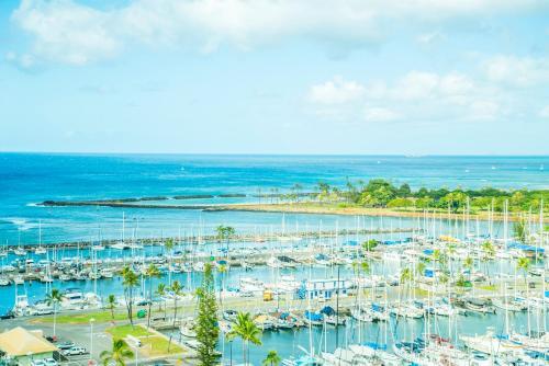 Ilikai Hotel (ia04)