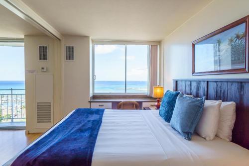 Ilikai Marina Condo (im692)