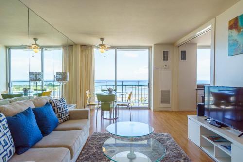 Ilikai Marina Condo (im692)