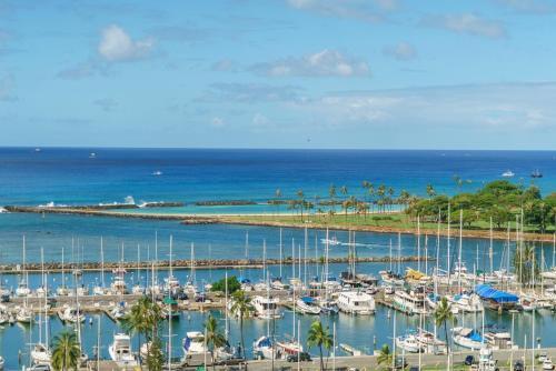 Ilikai Marina Condo (im692)