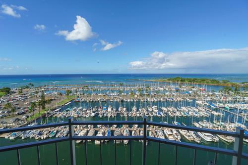 Ilikai Marina Condo (im692)