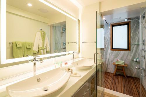 Hotel Espacio The Jewel Of Waikiki