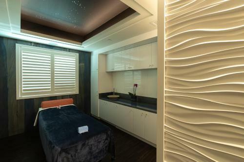 Hotel Espacio The Jewel Of Waikiki