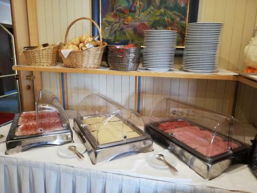 Hotel Sch�nruh