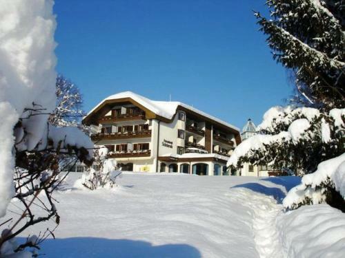 Hotel Sch�nruh