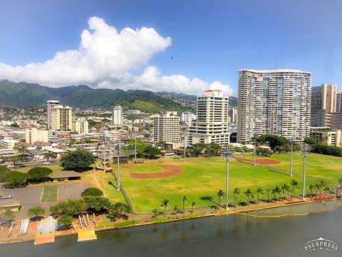 Apartamento Hawaiian Monarch - Corner Unit - Pool, Ocean Views Condo