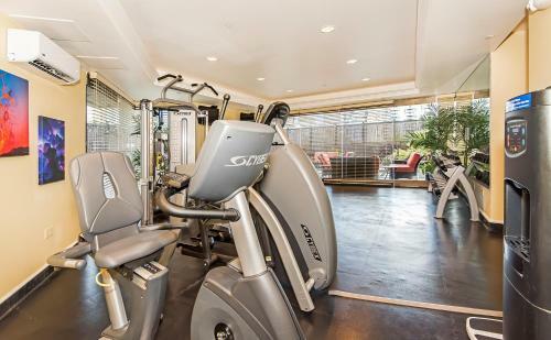 Apartamento 440 Olohana St #1606