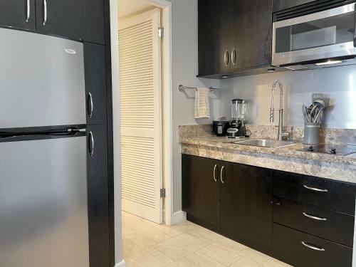 Apartamento 440 Olohana St #1706