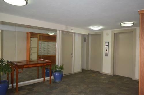 Lodge Kv1009 Waikiki 2463 Kuhio Ave Honolulu