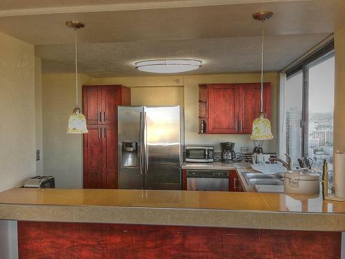 Hawaiian Monarch Ph303 Ocean View 41st Floor