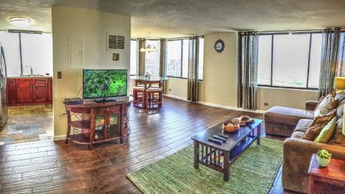 Hawaiian Monarch Ph303 Ocean View 41st Floor