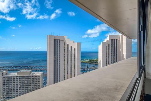 Apartamento Marina Tower 3604