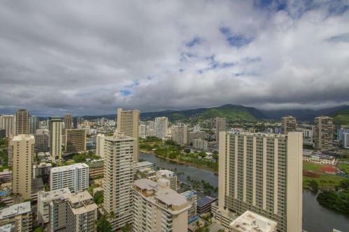 Apartamento Royal Kuhio Penthouse With Ocean View On 35th Floor