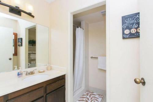 Apartamento Royal Kuhio Penthouse With Ocean View On 35th Floor
