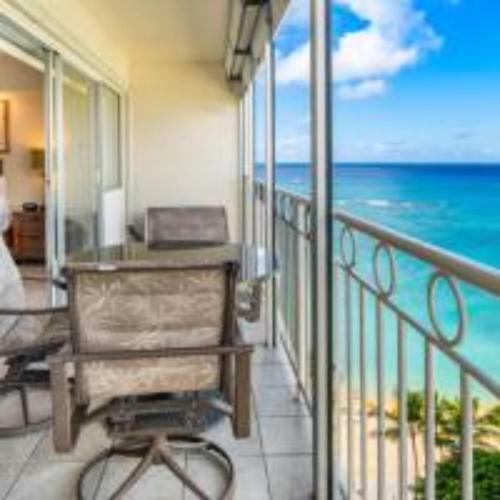 Waikiki Shore Beach Front Hotel