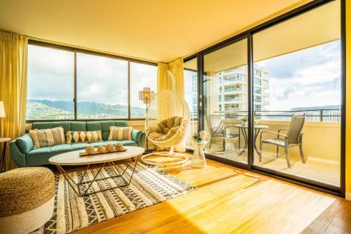 Waikiki Skytower Wst02