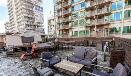 The Beach Waikiki Boutique Hostel