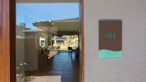 Maui Westside Presents - Luana Garden Villa 8b