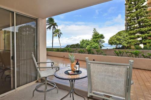 Royal Kahana 106