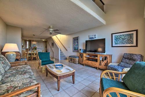 Lahaina Condo W/patio, Pool Access &ocean View