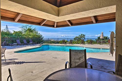 Living Aloha: A Quiet Hawaiian Condo W/ocean Views