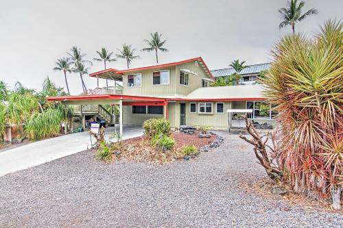 Hawaiian Bungalow - Steps To Magic Sands Beach!
