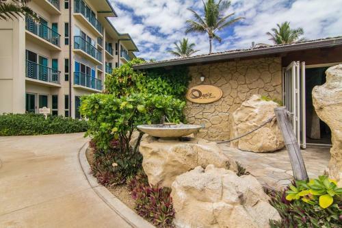 Waipouli Beach Resort E-205
