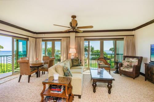 Waipoui Beach Resort Vip Ocean Front Penthouse Villa! AC Pool
