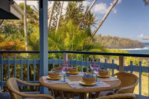 Black Sand Beach House Home