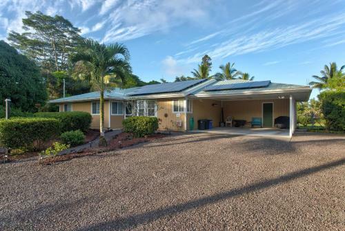 Hale O Makani Home