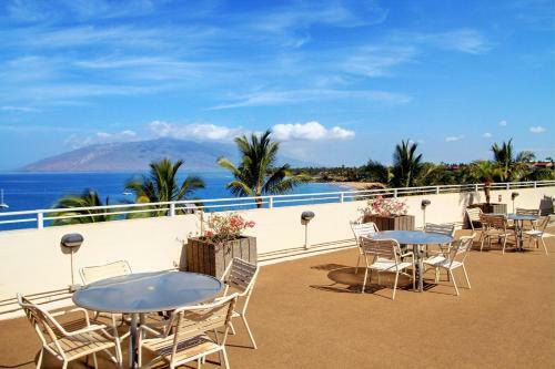 Hotel Royal Mauian #202 By Ali'i Resorts