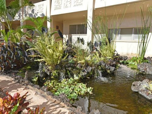 Hotel Royal Mauian #104 By Ali'i Resorts
