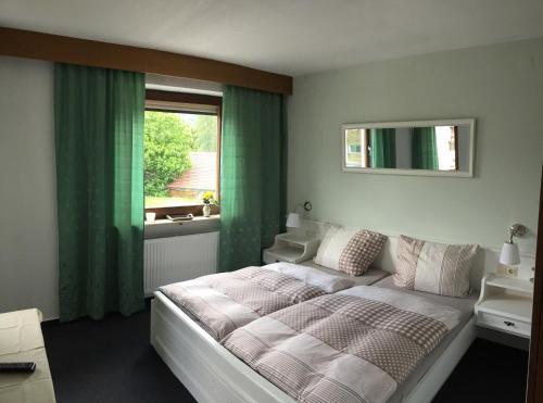Bed & Breakfast Pension Ostbach