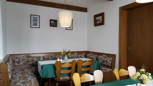 Bed & Breakfast Pension Ostbach