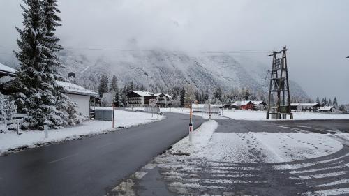 Bed & Breakfast Pension Ostbach