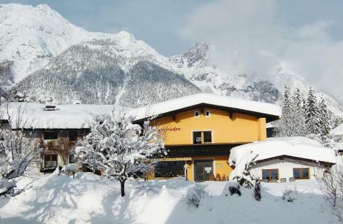 Hostal Bergfrieden Leutasch/seefeld