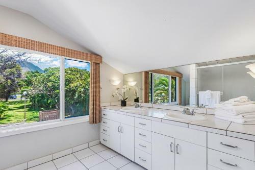 58-4 Oceanfront 2 Bedroom