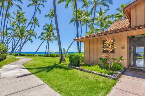 58-4 Oceanfront 2 Bedroom