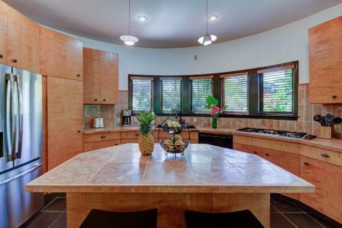Aina Kai Home