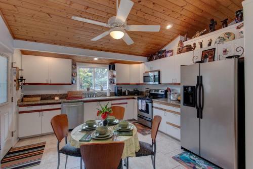 Aloha Ohia Hale Home