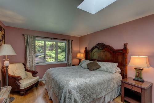 Liko Lehua Cottage Home