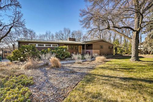 Modern Boise Home With Yard - 5 Mi To Downtown!