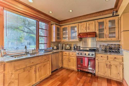 Unique House With Courtyard In North End Boise!